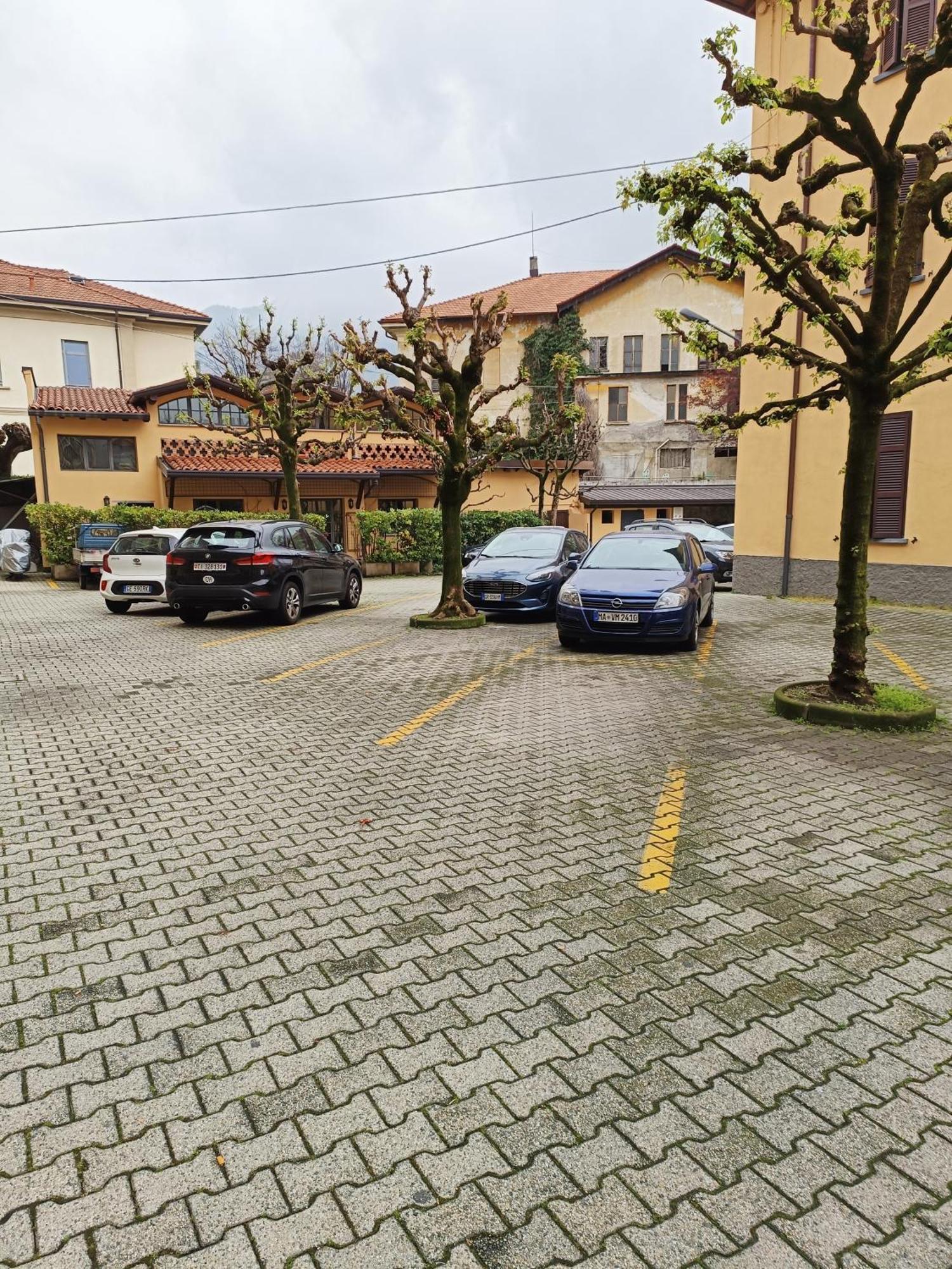 Cernobbio Studio Luaran gambar